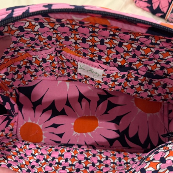 NWT Vera Bradley Vibrant Floral Pink and Orange Quilted Shoulder Bag Set - Picture 2 of 9